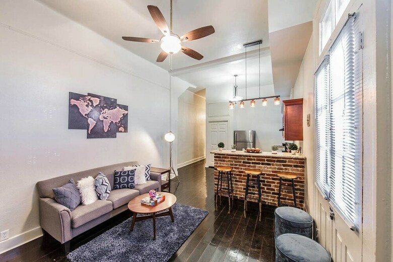 Authentic 2br/2ba In Historic Treme By Domio