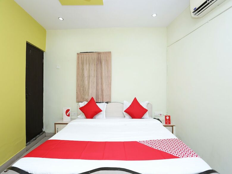 Oyo 14711 Hotel Natraj