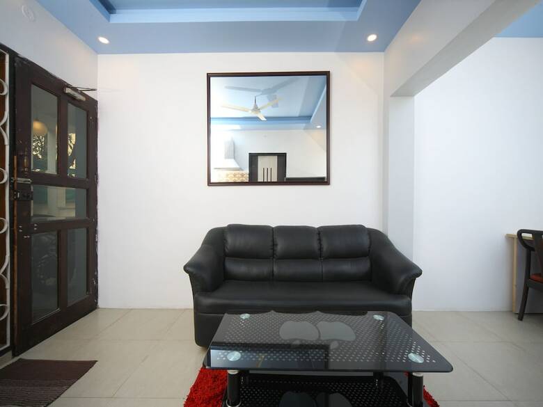 Hotel Oyo 15796 The Haven Service Aparments
