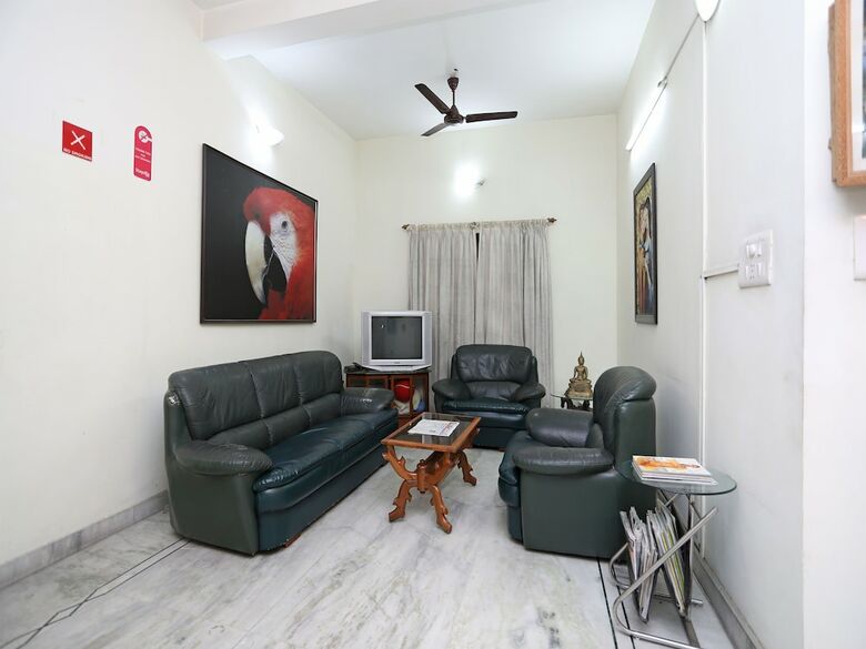 Hotel Oyo 1235 Salt Lake Sector 1