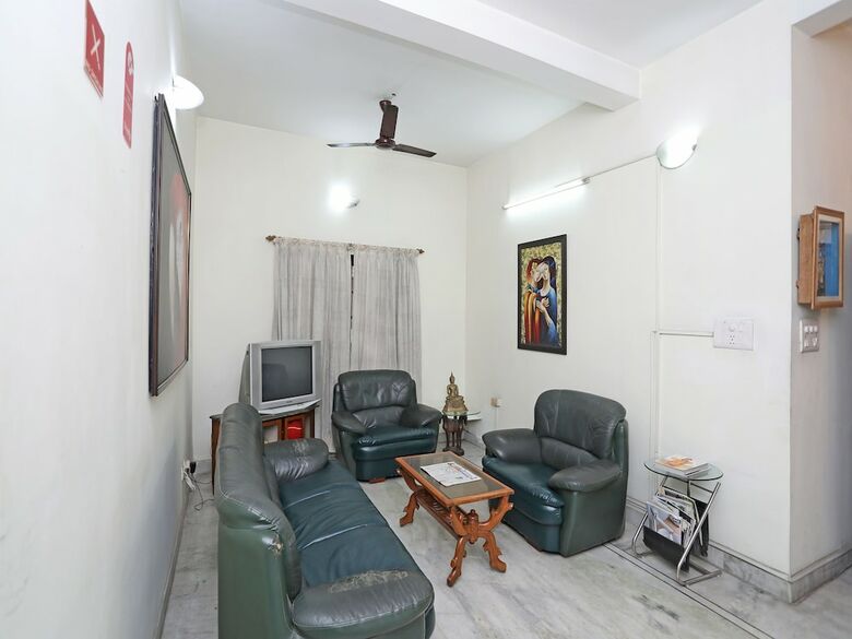 Hotel Oyo 1235 Salt Lake Sector 1