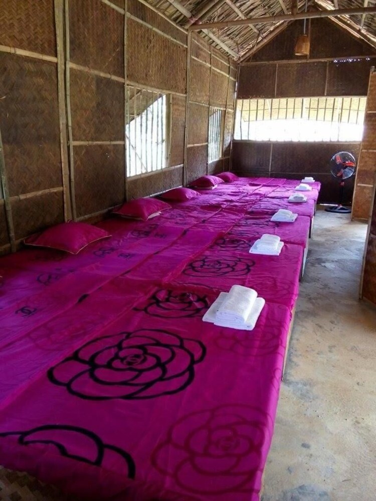 Hostal Family Homestay Ba VI - Hostel