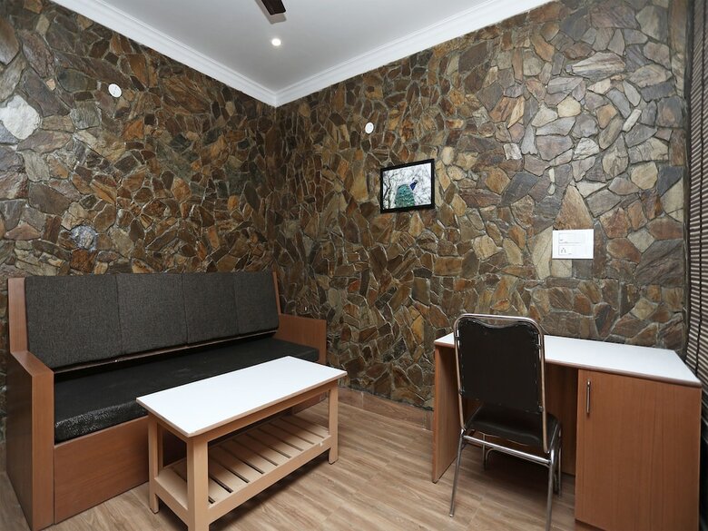 Hotel Oyo 14631 Madhuban Resort