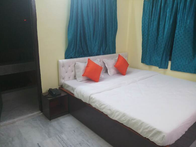 Hotel Om Shanti Guest House