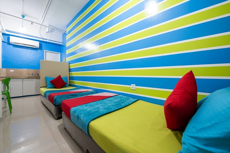Hotel Oyo 501 Yuj Inn Pasay