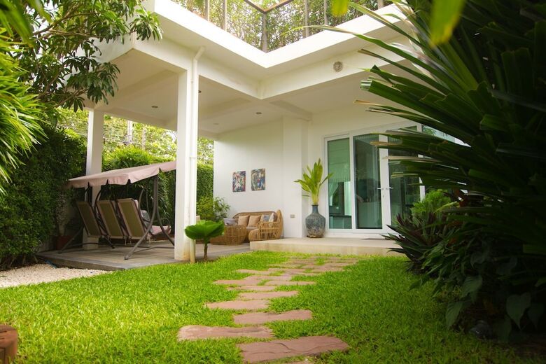Luxury 5br Pool Villa And Sport Center