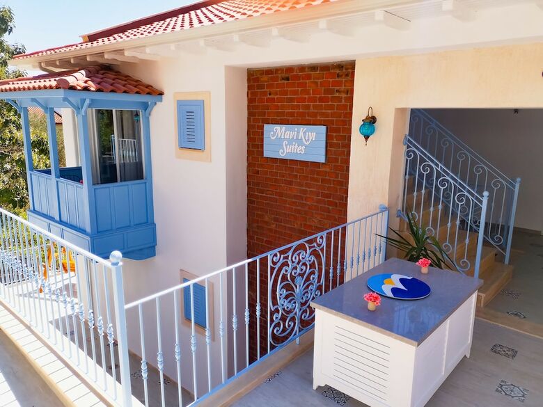 Mavi Kiyi Suites