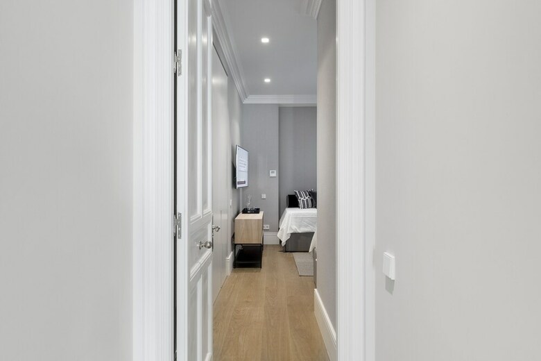 Justicia Apartment II