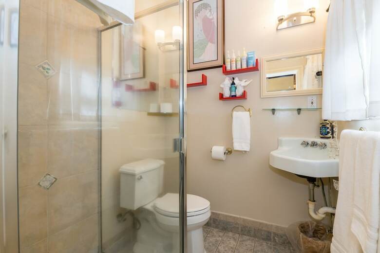 Madison Street Inn B&B