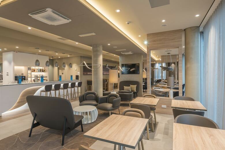 Hotel Hampton By Hilton Frankfurt Airport