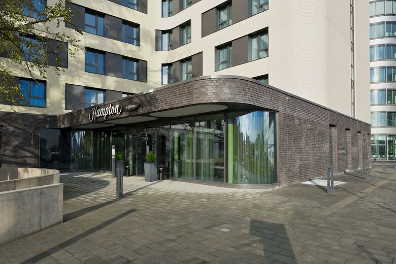 Hotel Hampton By Hilton Frankfurt Airport