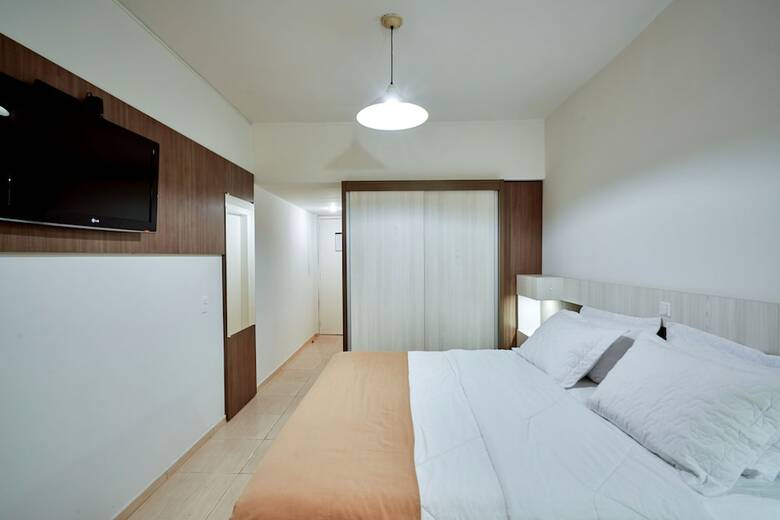 Harbor Quer�ncia Hotel