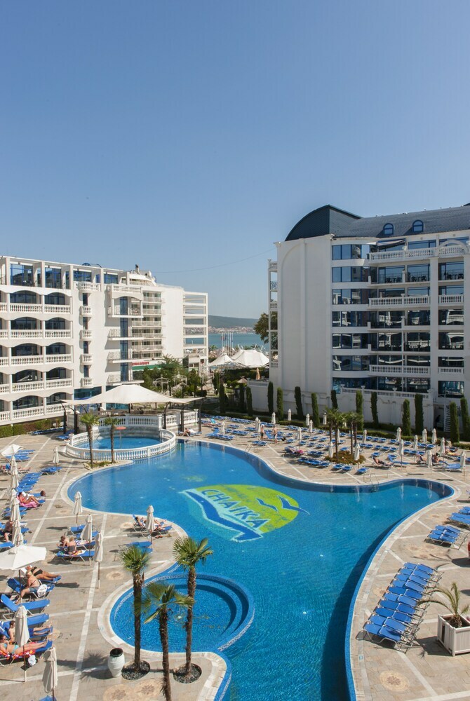Hotel Chaika Beach Resort