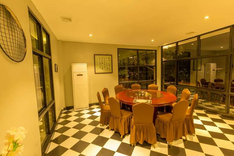 Hotel Pou Villa