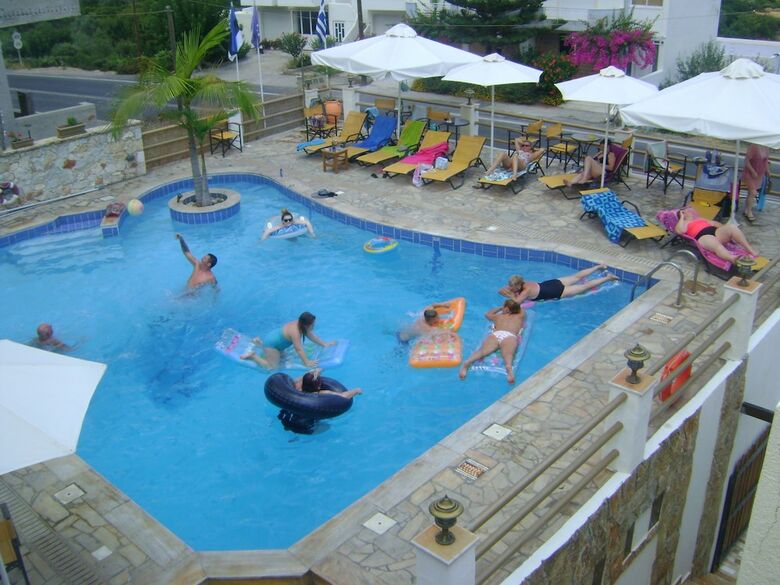 Aparthotel Anny Sea And Sun Apartments