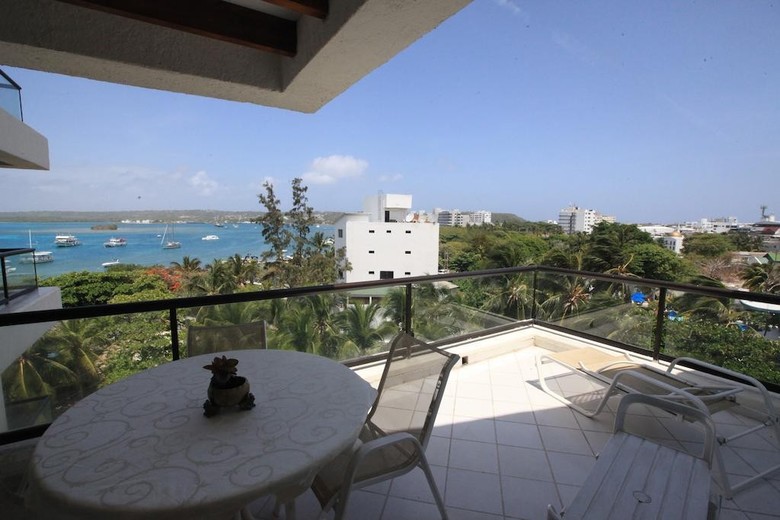 Apartamento Edificio Bay Point Apto 703