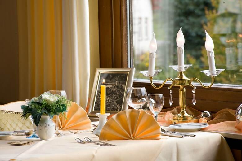 Hotel Gassbachtal & Nibelungen Caf�