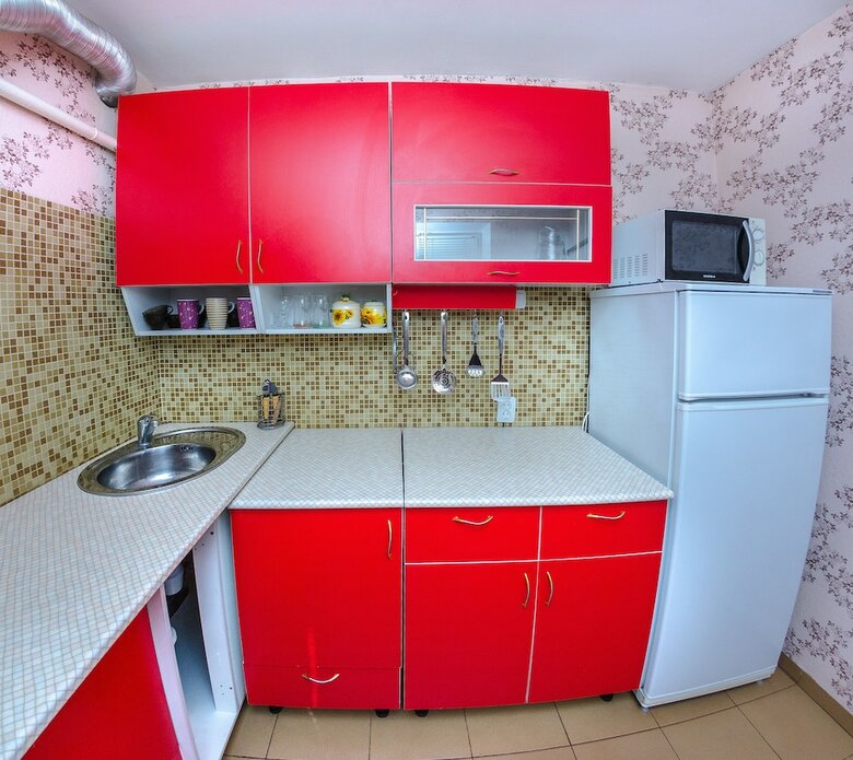 Cozy Three Bedroom Apartment On Lenina