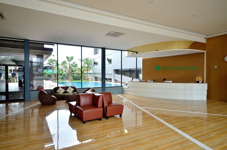 Hotel Apple Holiday