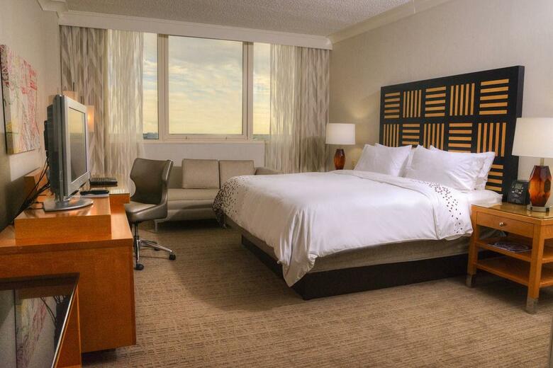 Renaissance Orlando Airport Hotel By Marriott