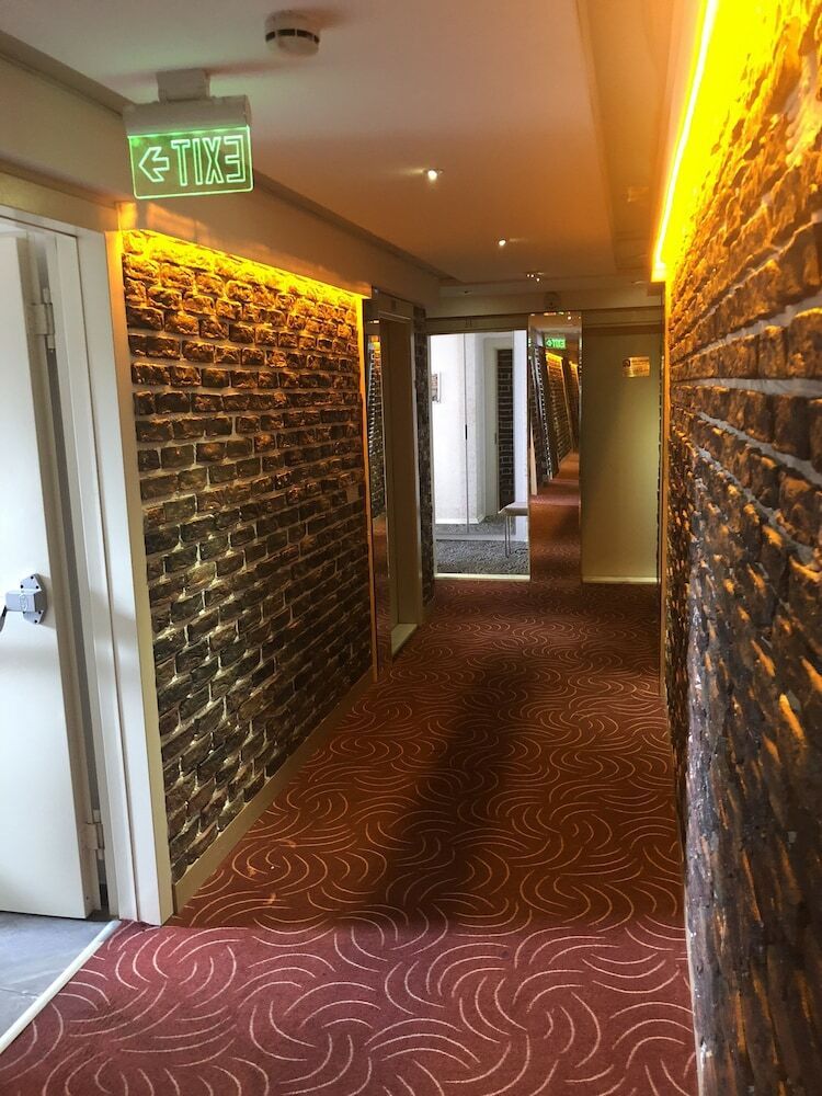 Hotel Sefa House