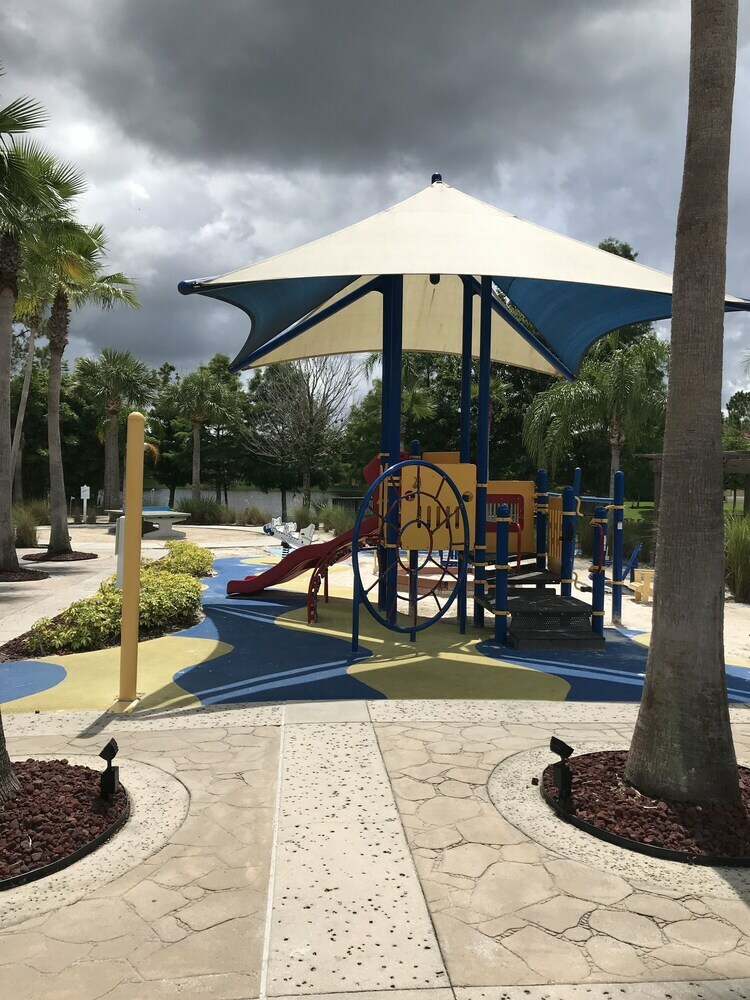 Kissimmee Vacation Homes By Shine Fm