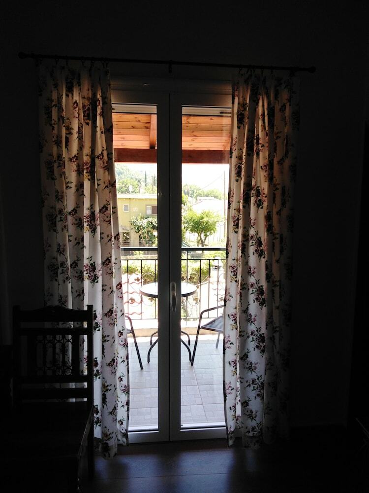 Hotel Mansion Of Kertezis