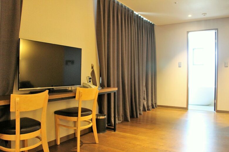 Fk Alegria Hotel