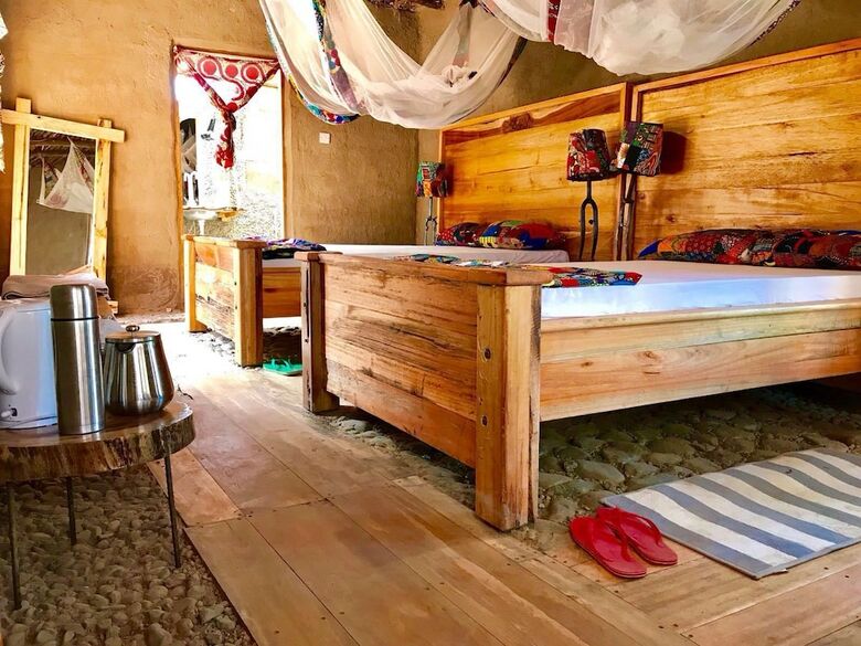 Hostal Mountain Bikes House And Eco Bungalow - Hostel