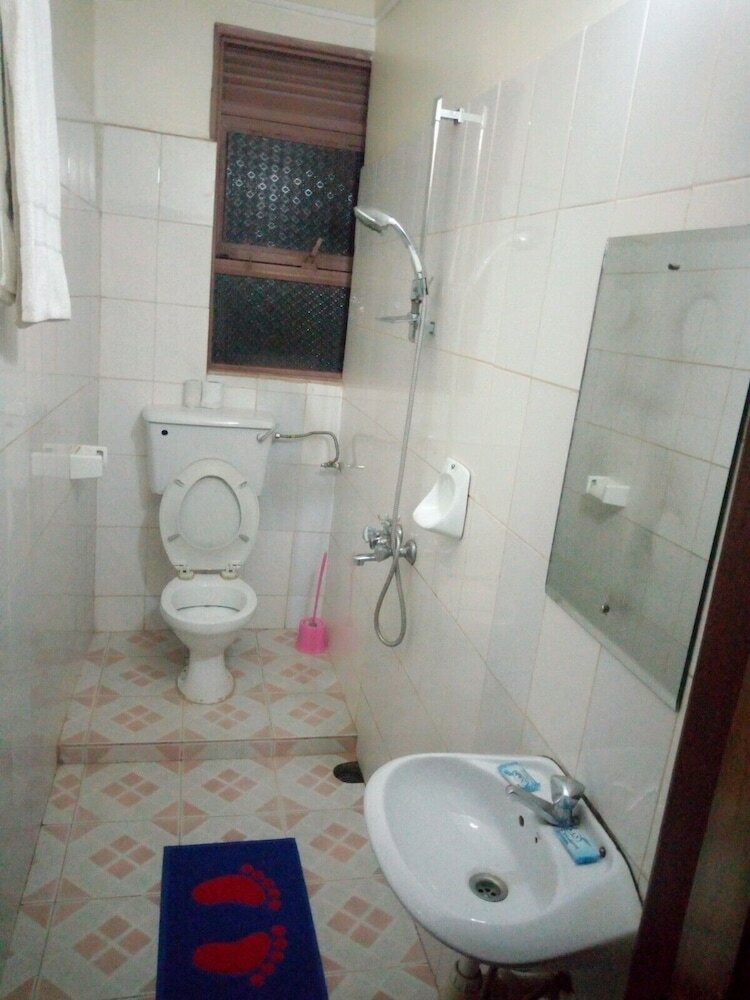 Deira Hotel Ltd