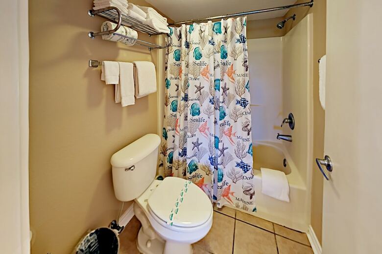 Apartamentos 131 Seabreeze - One Bedroom Condo