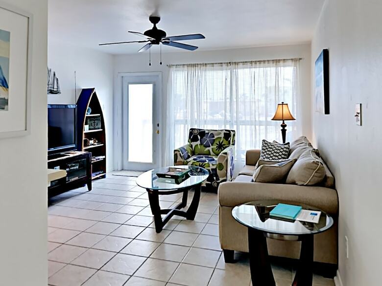 Nelray Shores - One Bedroom Condo