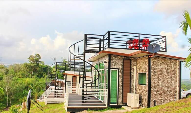Hotel Happy Mountain Airport Resort