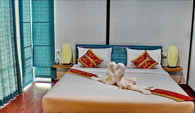 Hotel Happy Mountain Airport Resort