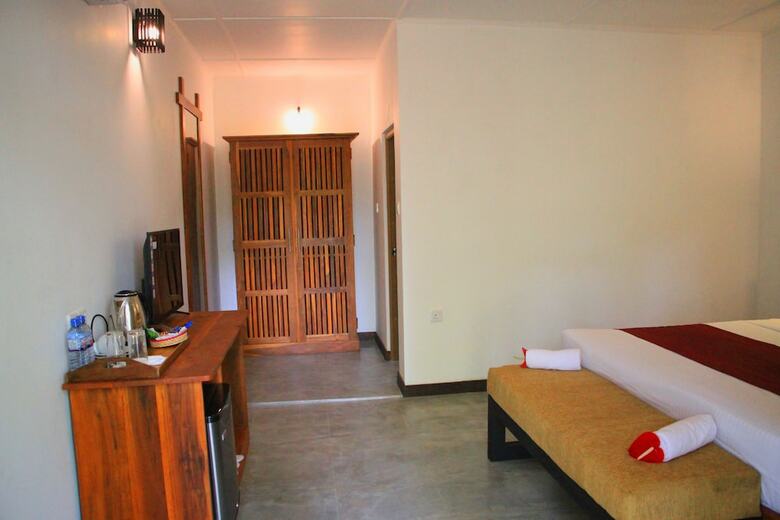 Hotel Palmyra Nature Resort Sigiriya