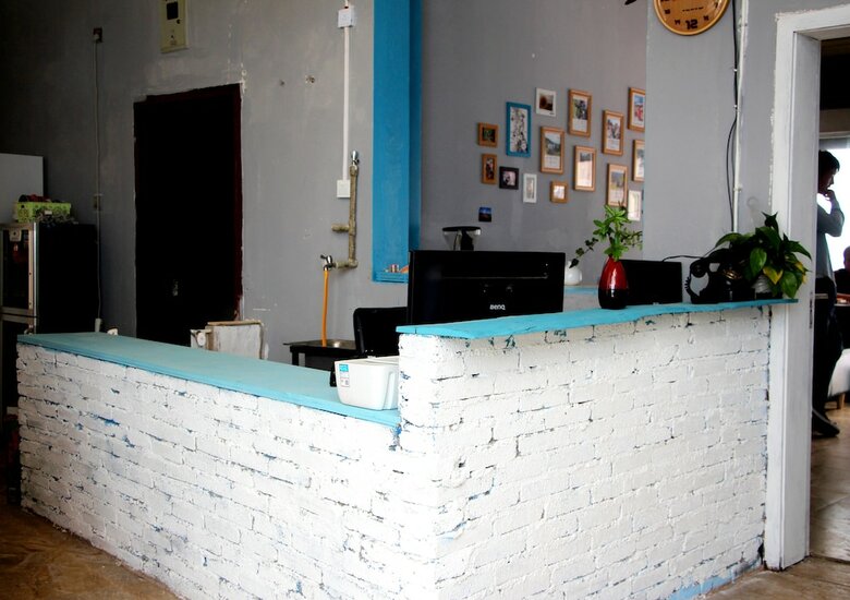 Hostal Bayou Youth Hostel
