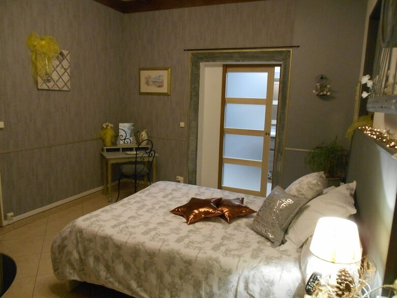 Bed & Breakfast Au Nid Du Thil - Chambres D'h�tes