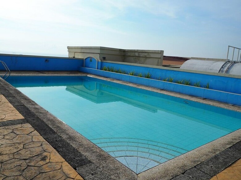 Amazing Marina Residential Suites