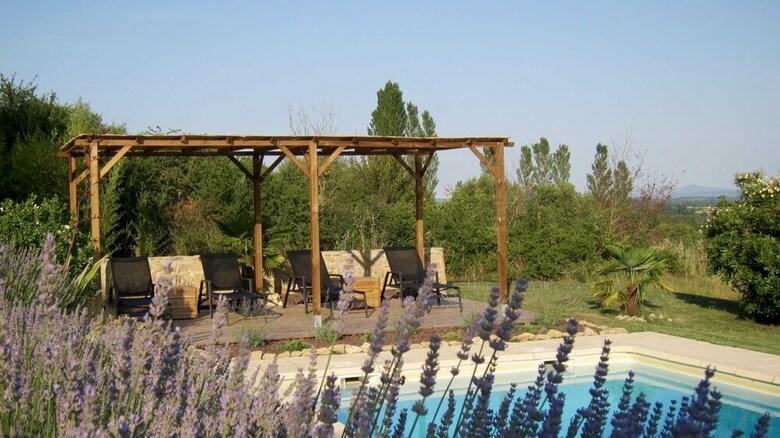 Domaine de La Bade - In A Rural Location