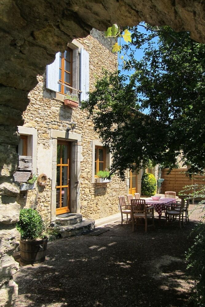Domaine de La Bade - In A Rural Location