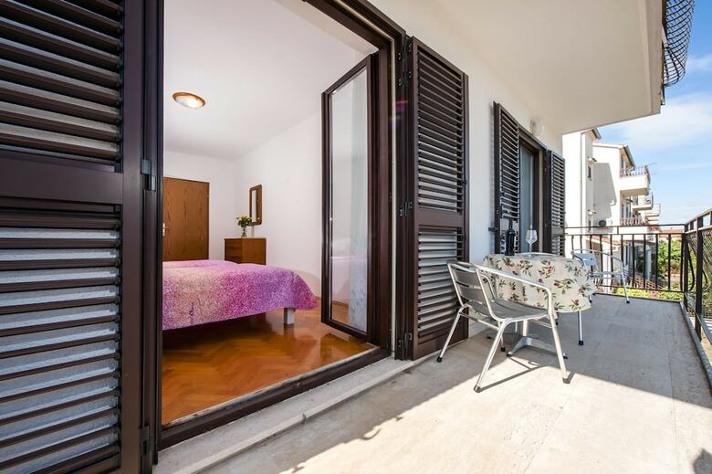 Apartments Isabella
