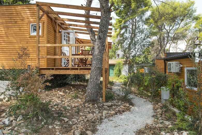 Mediteran Travel Camping Sveti Kri?