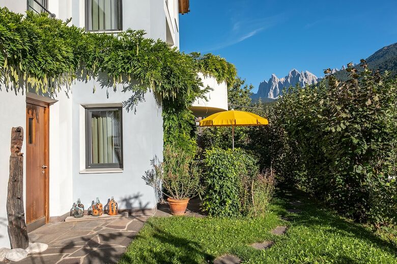 Art  Appartment Schatzer