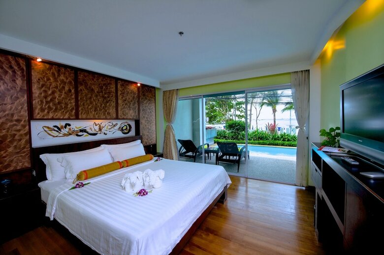 Hotel The Bliss South Beach Patong