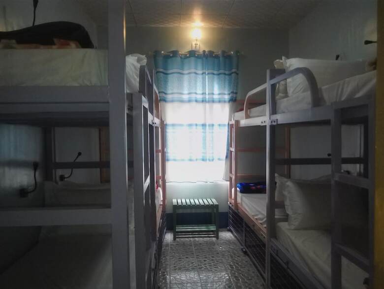 Hostal Hostel Roma Inn