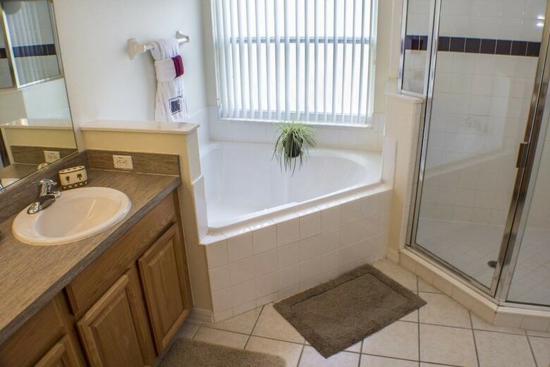 Ip60450 - Highgate At Legacy Park - 4 Bed 3 Baths Villa