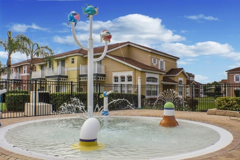 Ip60347 - Lake Berkley - 3 Bed 2.5 Baths Townhome