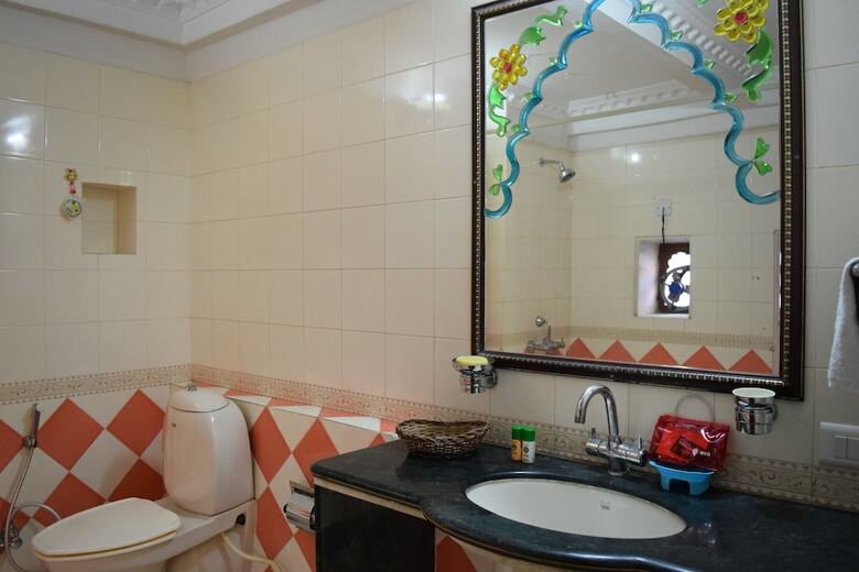 Shree Jagdish Mahal Heritage Hotel