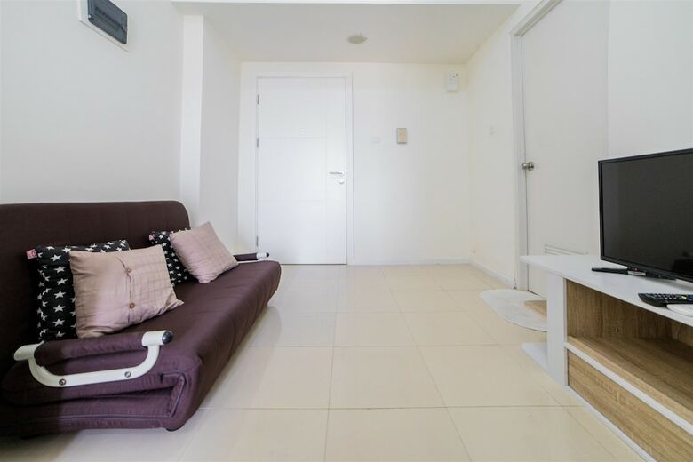 Minimalist Apartment With Sofa Bed At Parahyangan Residence
