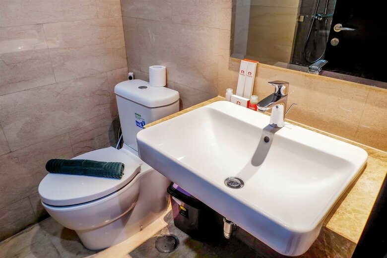 New Furnished Studio Menteng Park Apartment